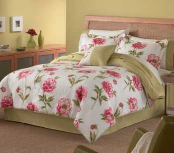 We developed this style of bedding set for a customer in England who loved them.