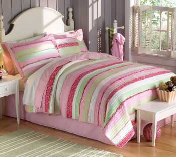 The stripped cotton bedding set is one of the most sought-after in our entire range.